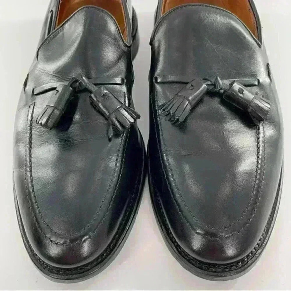 Allen Edmonds mens size 10.5 Grayson black calf leather tassel slip on loafers main image 5